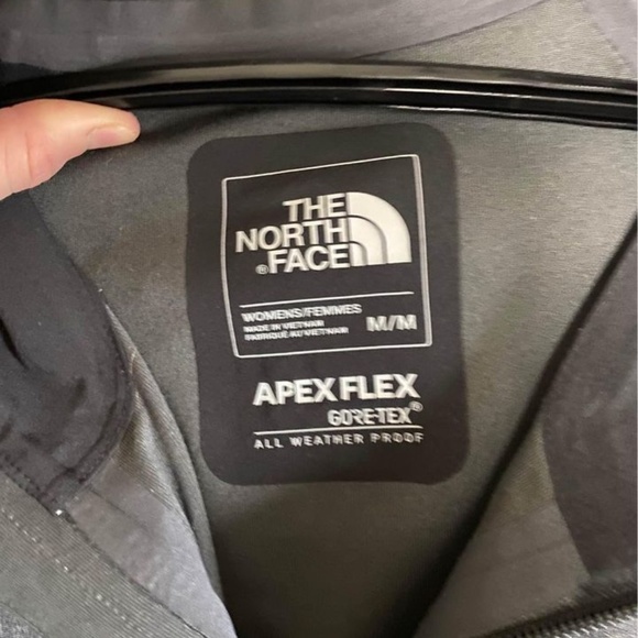 Women's North Face GoreTex Apex Flex Raincoat - Picture 4 of 4